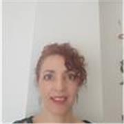 Profesora autodidacta.
Desde pequeño pinto y me he formado de manera privada.
Tengo auténtica pasión por ello.