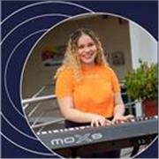 Profesora bilingüe de piano, canto y estimulación musical