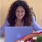 Dottssa in giurisprudenza, specialista in studi sulla PA e abilitata alla professione forense offre lezioni di diritto