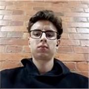 Estudiante de Ingeniería en Multimedia con excelencia académica en matemáticas y pasión por la enseñanza clara y dinámica