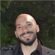 Soy Lic. en RRPP con +7 años en marketing digital, desarrollo de negocios y gestión de cuentas en LATAM.