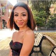 Studentessa madrelingua italiana, ho vissuto in Inghilterra per 5 anni e vorrei insegnare in zona Busto arsizio