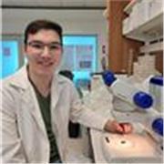 Médico veterinario con experiencia en clases como parte de una investigación de tesis de licenciatura