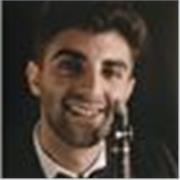 Imparto Clases de Clarinete a todos los niveles, y puedo dar clases de Lenguaje Musical. Preparo también Pruebas de Acceso/Examen