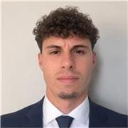 Estudiante de ingeniería informática da clases particulares de matemáticas a domicilio