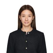 Amazing piano lesson with professional pianist with masters degree