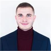 Insegnante di Inglese, Italiano, Storia e Geografia per studenti di scuola superiore