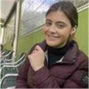 profesora de matemáticas con experiencia y don para la ensañanza. Aunque estudio una ingeniería mi vocación siempre fue enseñar.