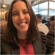 Abilitata all'esercizio della professione forense offre ripetizioni in materie giuridiche