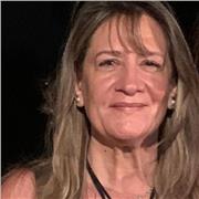 Profesora de yoga astrología numerologia