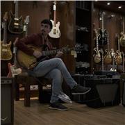 Técnico en arreglos musicales. Prof. de guitarra