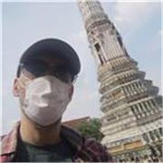 Contattami per lezioni a ragazzi di tutte le età. Le mie materie principali sono Informatica, Matematica/Geometria e Fisica.