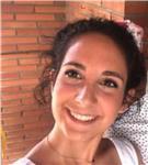 Me defino como una persona extrovertida, dinámica y trabajadora. me encanta la enseñanza , siempre he combinado mis estudios con clases particulares