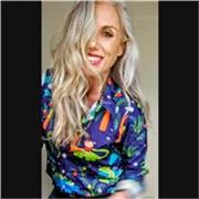 Talentosa apasionada  de la música la enseñanza y el dibujo . Conseguirá que ames estas disciplinas además del inglés 