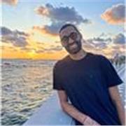 Sono laureato in scienze motorie e un allenatore di calcio certificato, sono disponibile ad ascoltare vostre esigenze 