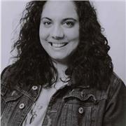 Italian Tutor passionate of the Italian Language with a lot of patience and fantasy.