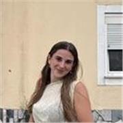 Clases online de Matemáticas con Claudia, estudiante de Ingeniería y C1 en inglés ✅