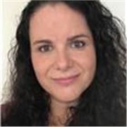 Profesora titulada de español de 15 años de experiencia, apasionada por la
innovación pedagógica y la transmisión de los saberes. 