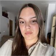 Profesora de apoyo escolar en la mayeria de lengua castellana y literatura