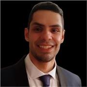 Profesor de matemática, estadística, economía, administración y contabilidad