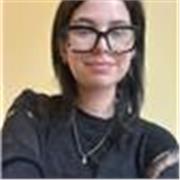 Studentessa universitaria impartisce lezioni di biologia/scienze/anatomia/chimica ad alunni di elementari, medie e superiori