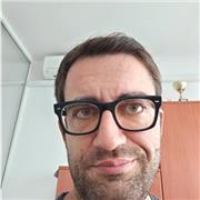 Laureato magistrale in lingue straniere di Fermo con esperienza pluriennale per ripetizioni di inglese,francese,tedesco, spagnolo