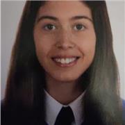 Estudiante de matemáticas da clases particulares a niños de primaria y ESO