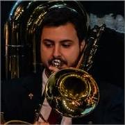 Profesor de música apto para niveles básico y avanzado y edades