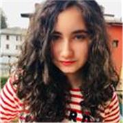 Neo-diplomata al liceo scientifico offre lezioni in tutte le materie