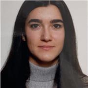 Laureata in Economia - Maturità classica