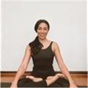 Profesora certificada de Vinyasa Krama Yoga (nivel básico - intermedio)