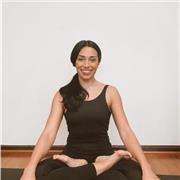 Profesora certificada de Vinyasa Krama Yoga (nivel básico - intermedio)