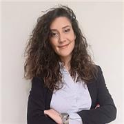 Laureata in giurisprudenza e avvocato abilitato impartisce lezioni di diritto