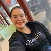 Professora de reforço e inglês para todas as idades, formada como Técnica em química pela UFMG