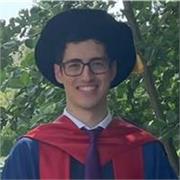 PhD researcher in biology with experience in teaching and lecturing
