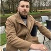 I am a young confident individual. I finished my studies in 2022 and now I am currently a manager at DPD.