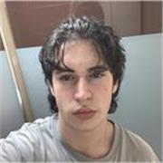 Profesor de inglés joven, capacitado y con algo de experiencia, tengo la educación secundaria obligatoria y un B1 en inglés.