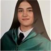 Soy una persona alegre y simpática, dispuesta a dar clases a niños de primaria y ayudarlos en su aprendizaje.
