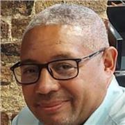 French Tutor providing lessons to adults and children