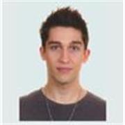 Me caracterizo por mi creatividad y profesionalidad. Me adapto todo tipo de alumno/a que desee iniciarse en la guitarra.