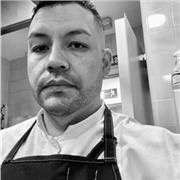 Doy clases particulares de cocina. Más de 20 años de experiencia en el sector. Conocimientos de varios tipos de cocina del mundo