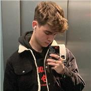 Estudiante universitario de Arquitectura, disponible para dar clases a alumnos de ESO y Bachillerato.