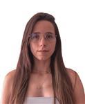Doy clases y apoyo individualizado a cada alumno, en función de su desarrollo, sus capacidades, sus necesidades, tratando de ajustar los contenidos no solo a lo que yo puedo ofrecer sino a lo que ellos me demandan.
