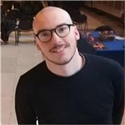 Diplomato al Saint Louis College of Music in Musica Applicata, offre lezioni di composizione per media, film scoring e game scoring