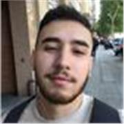 Soy una persona que tiene una relación muy fuerte con las matemáticas, soy científico ya tengo una maestría en finanzas y me gusta educar a los niño