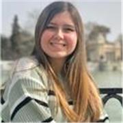 Alumna del grado de Traducción e Interpretación ofrece clases de Inglés para Primaria, ESO y Bachillerato