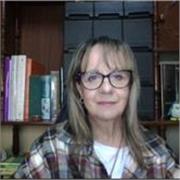 Profesora de informática, con experiencia en adultos y jóvenes, imparte clases online adaptadas a cada nivel