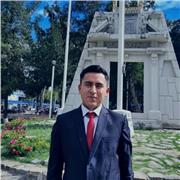 Profesos de matemática que imparte clases de matemáticas Basicas