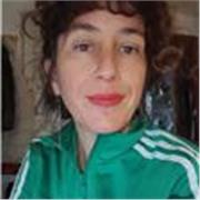 Profesora de inglés con más de 10 años de experiencia. Rango amplio de edades y perfiles. Experiencia con certificados.