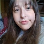 Professeure native de français à distance. Diplôme en linguistique et phonétique de la langue française.